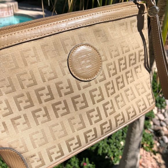 Fendi Handbags - ✨Vintage Fendi Cosmetic Bag✨